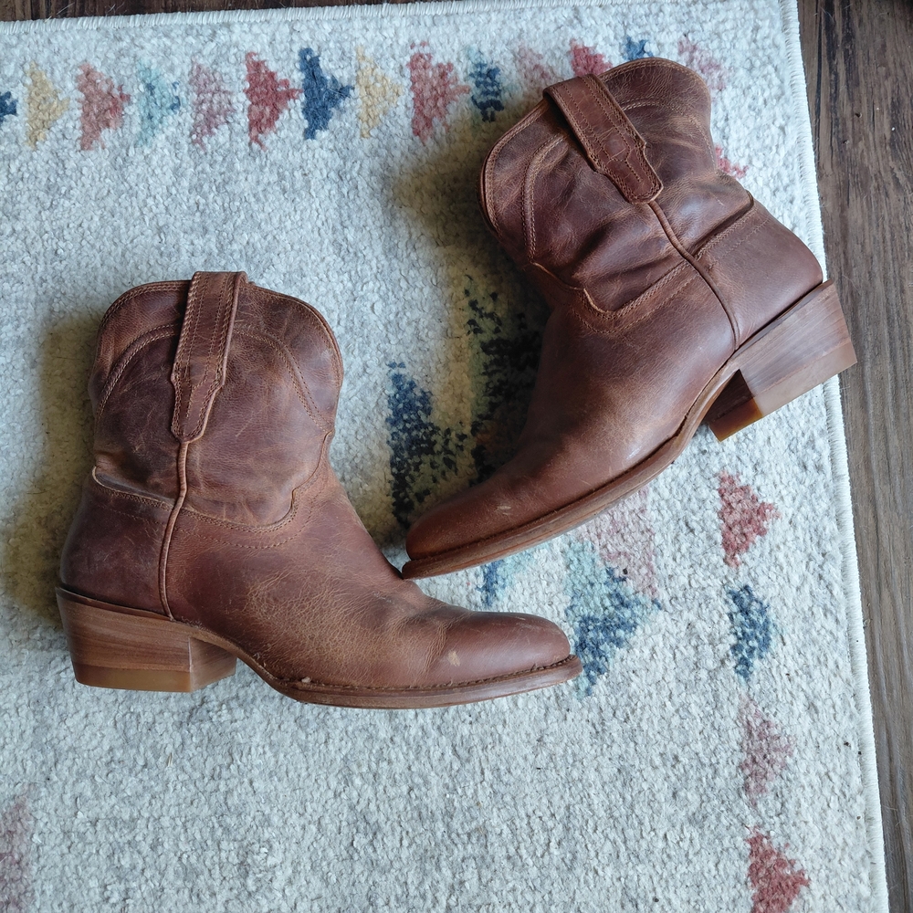 Tecovas Brown Daisy Distressed Leather Western Ankle Boots  7.5